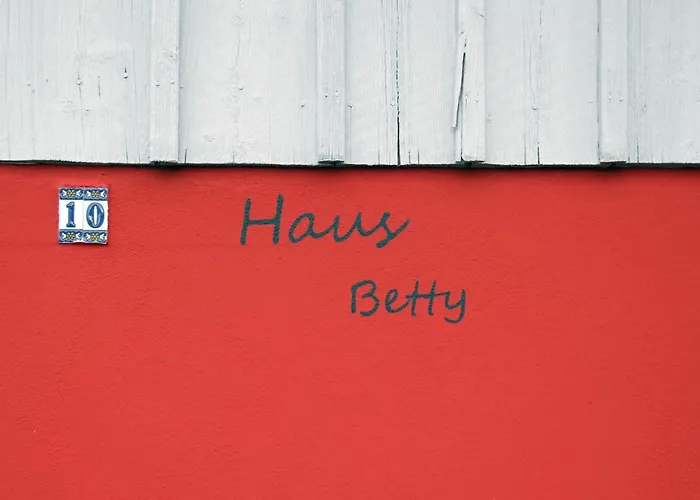 Betty アパート *